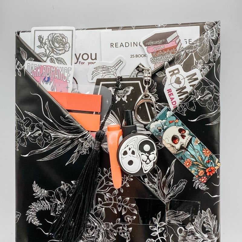 Gothic Blind Date with a Book - Image 4